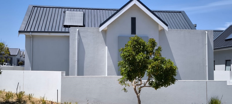 3 Bedroom Property for Sale in Sitari Country Estate Western Cape